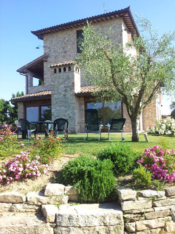 Agriturismo La Torraccia Todi Exterior foto